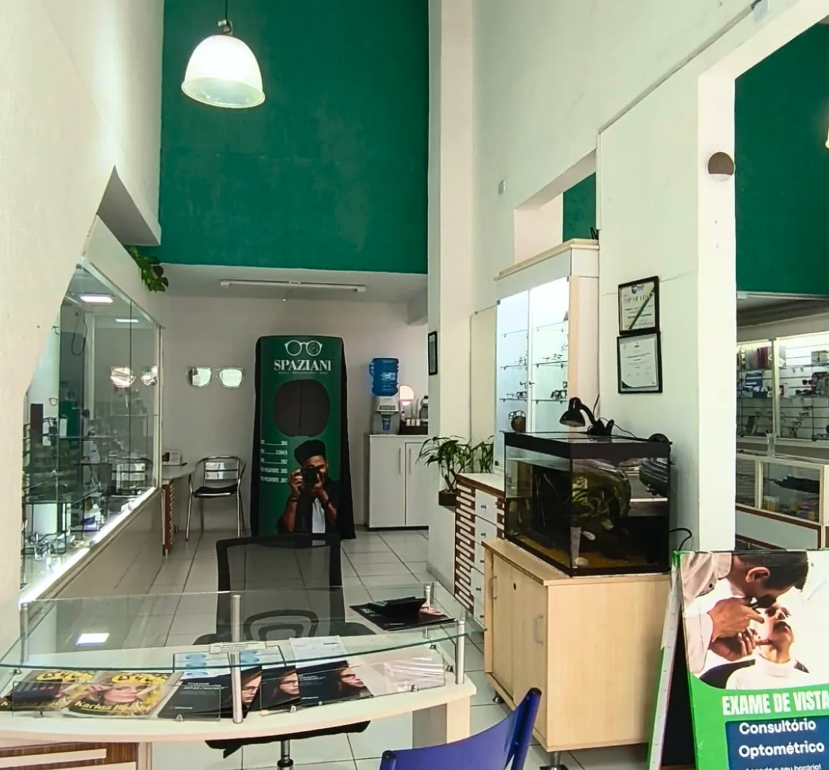 Vitrine de óculos da Spaziani